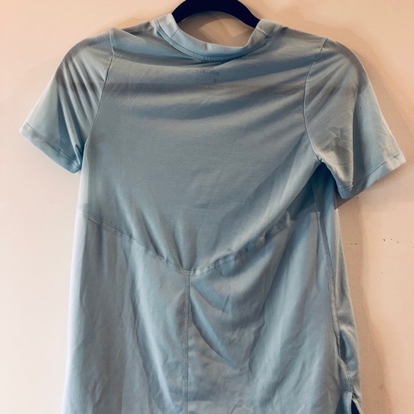 Nike Dri Fit Running T Shirt - Picture 3 of 3